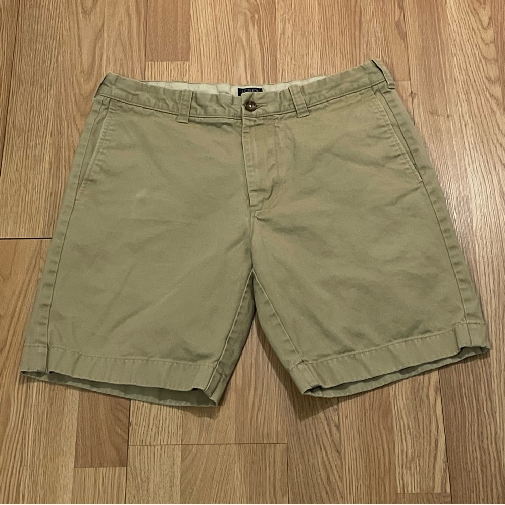 J.Crew Gramercy Men’s 32 Chino Shorts Beige Flat Front Preppy 100% Cotton